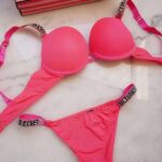 💗 ست شورت و سوتین اسفنجی فنردار نیم جک |ویکتوریا سیکرت |صورتی مرجانی - Image 3